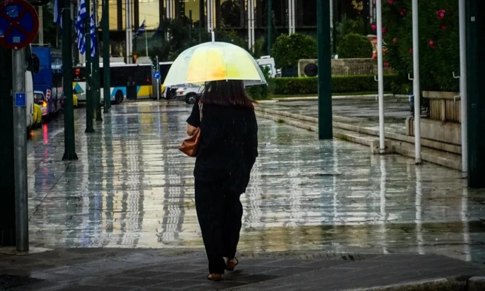 Καιρός αύριο: Βροχές και καταιγίδες - Που θα ρίξει χιόνι